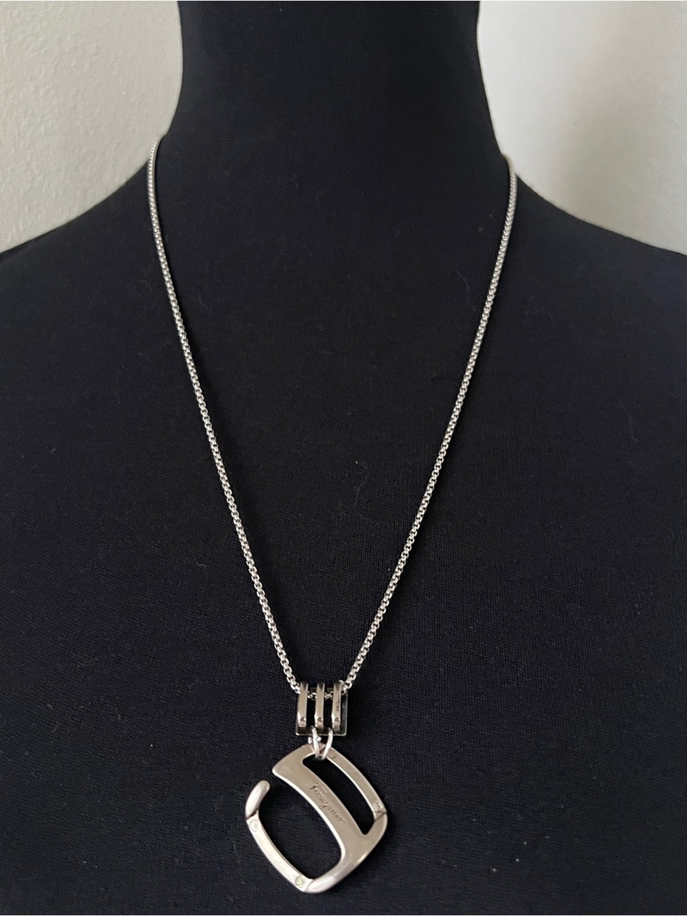 Unisex Ferragamo Silver Gancini Chain Necklace